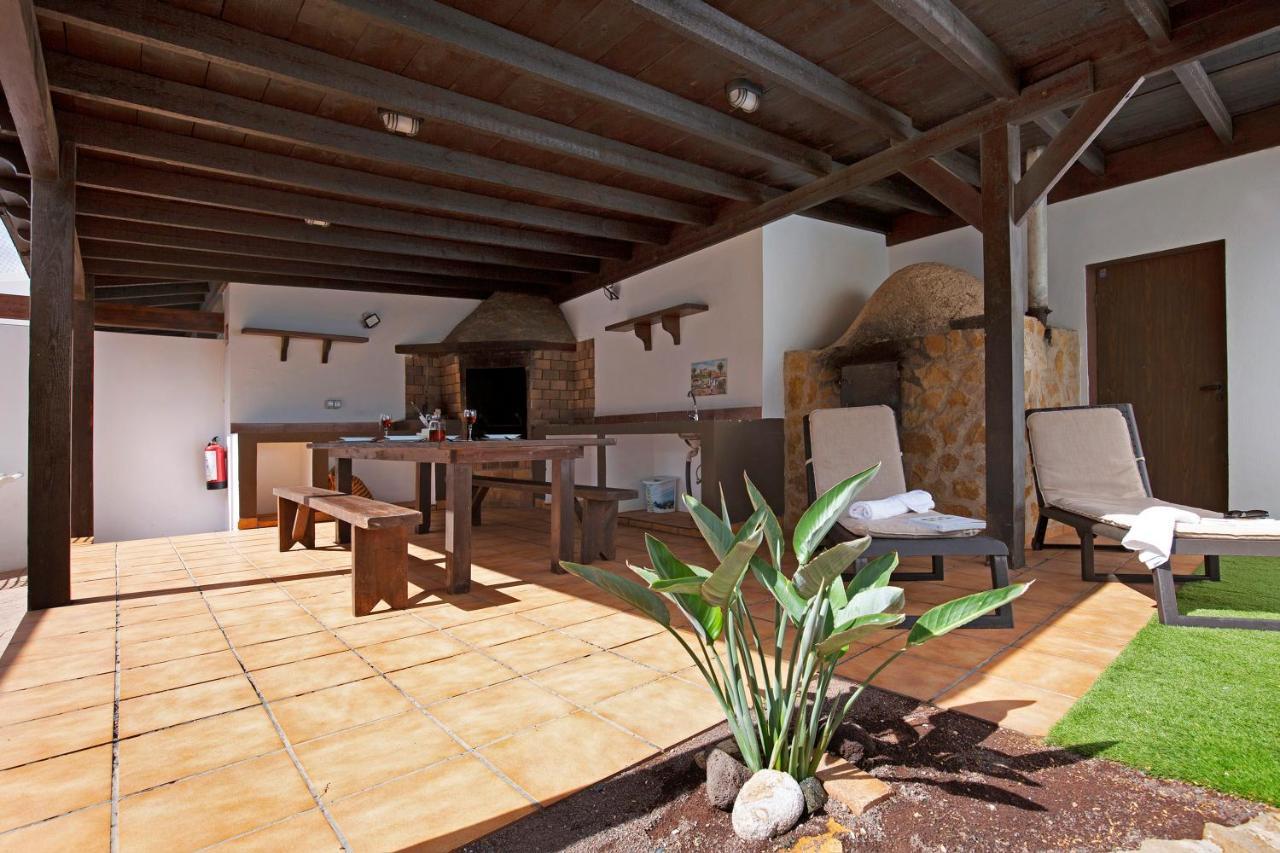 Villa Antonia Betancuría Exterior photo